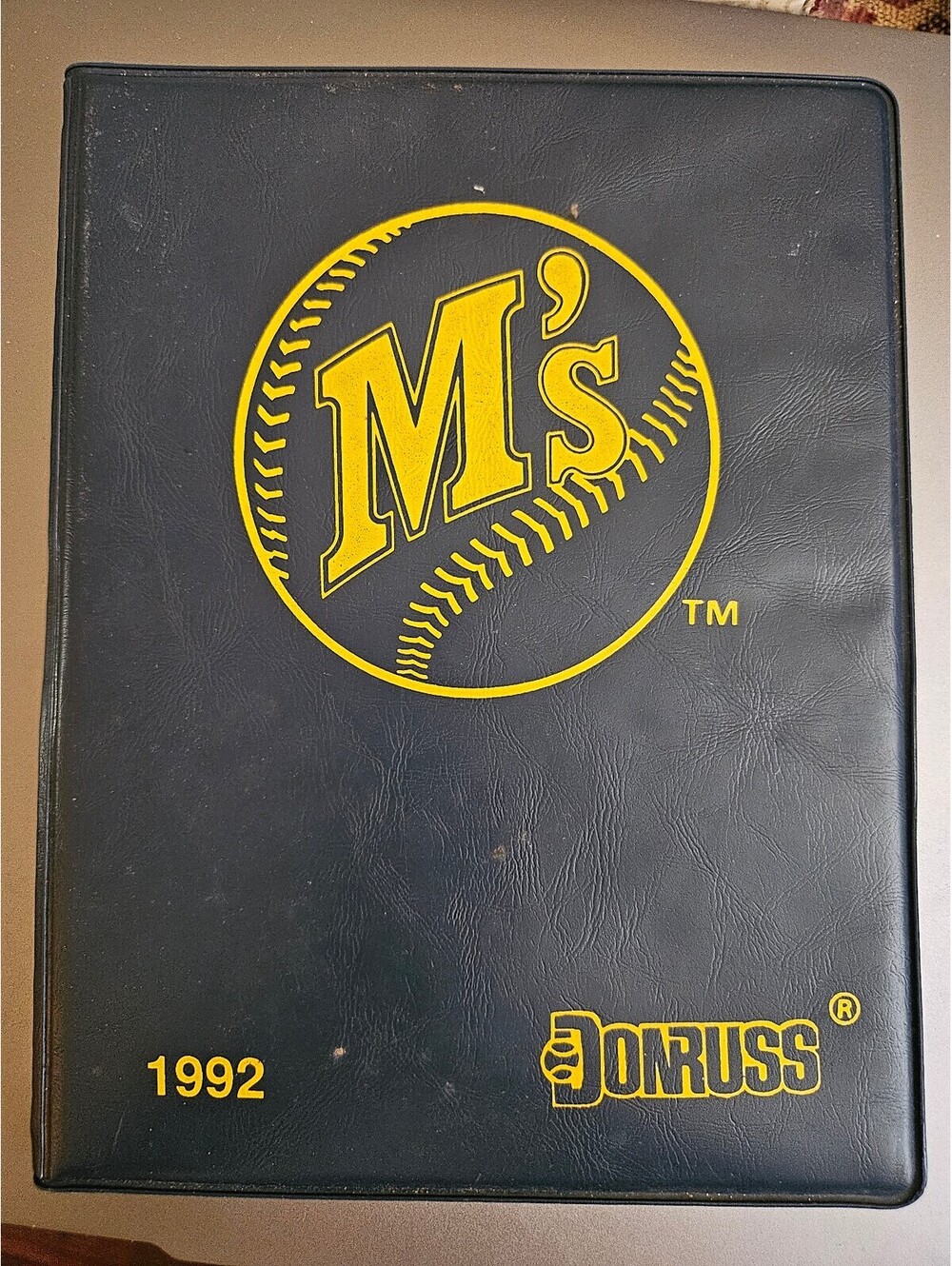 Vintage Donruss 1992 Seattle Mariners 40 Card Binder w/ 90s Mariner cards